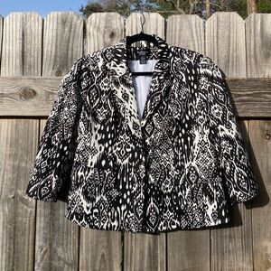 Katherine New York Black and White Women's Summer blazer crop sleeve - Sz L